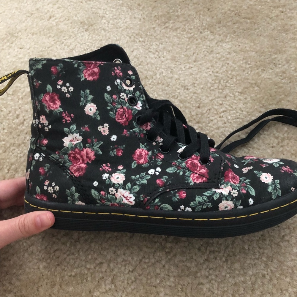 Dr. Martens women’s ankle boots